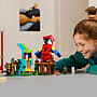 LEGO Minecraft 21282, The Parrot Houses