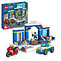 LEGO City 60370, Jakt vid polisstationen