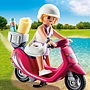 Playmobil City Life 9084, Strandgångare med scooter
