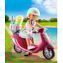 Playmobil City Life 9084, Strandgångare med scooter